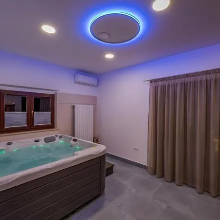 Villa Luna,